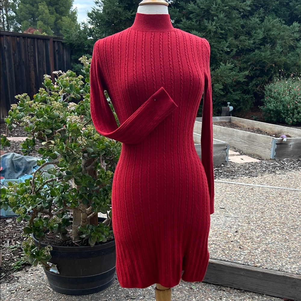 Abercrombie & Fitch Red Long Sleeve Dress